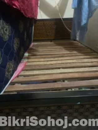 Bed 5:3 hand mid size